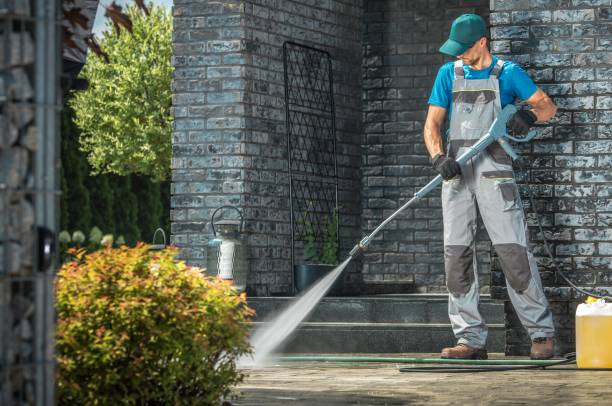 Best Pool Deck Cleaning  in Oak Leaf, TX